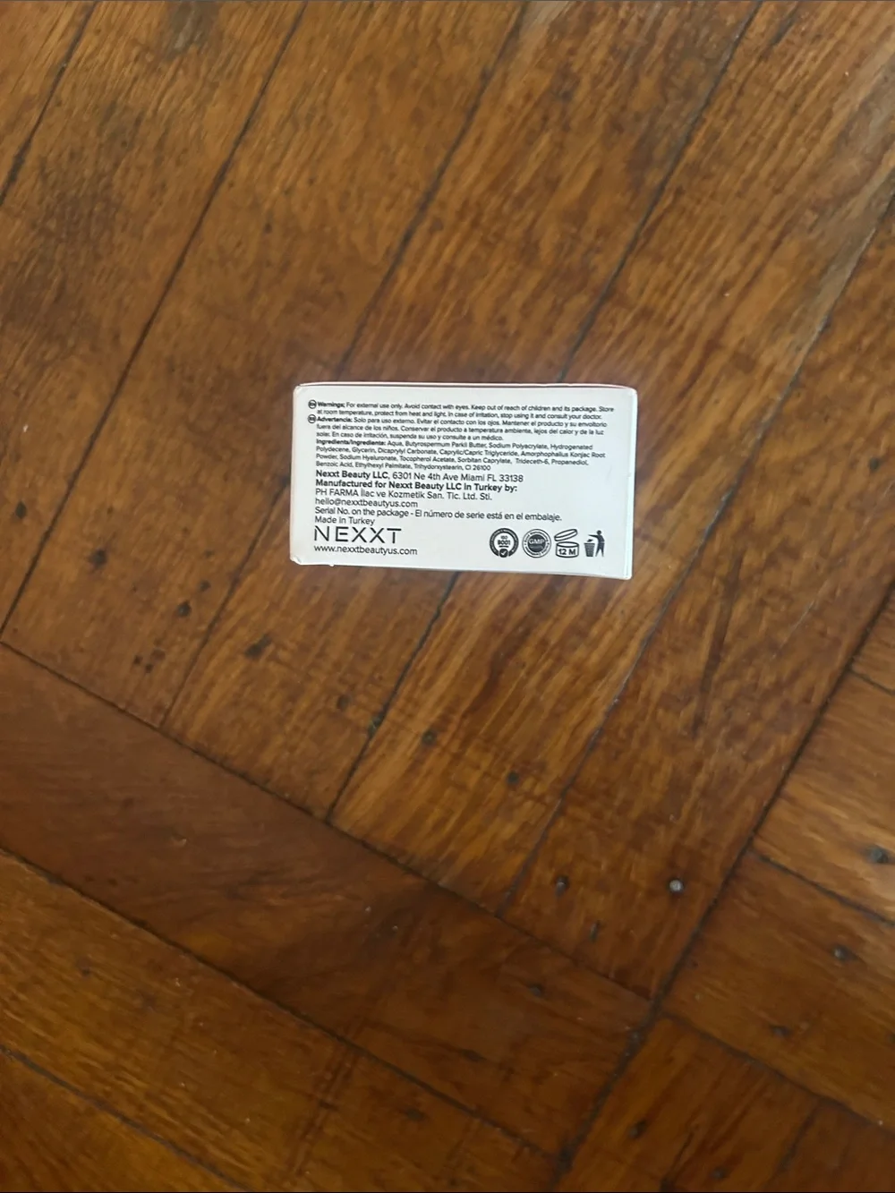 Nexxt Lip Mask